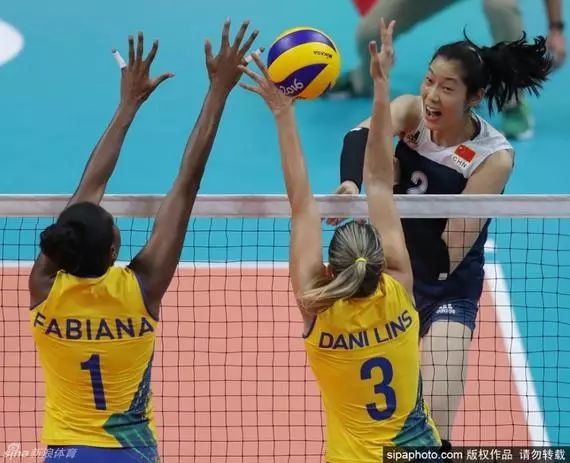 中国女排 VS 巴西女排：时隔8年，再进奥运四强！