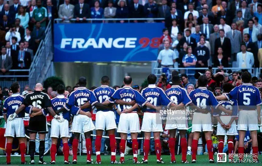 我小时候，法国队是这样踢球的
