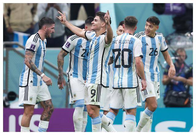 世界杯阿根廷决赛阵容_阿根廷进入决赛_阿根廷决赛首发