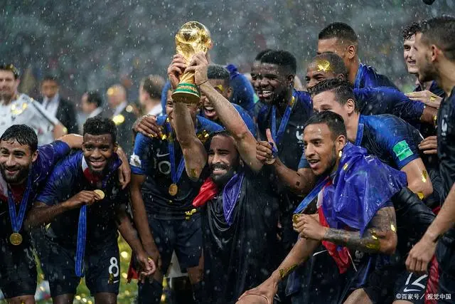 欧洲杯小组赛法国队_2024年法国欧洲杯小组赛_欧洲杯小组赛法国出线了吗