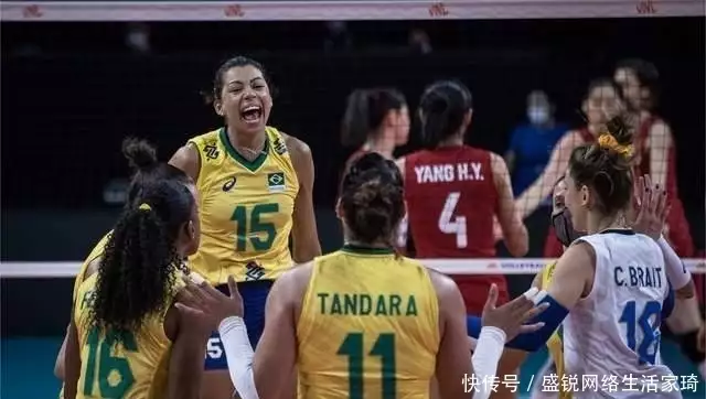 女排视频巴西中国球员_女排视频巴西中国队比赛_中国女排对巴西女排视频