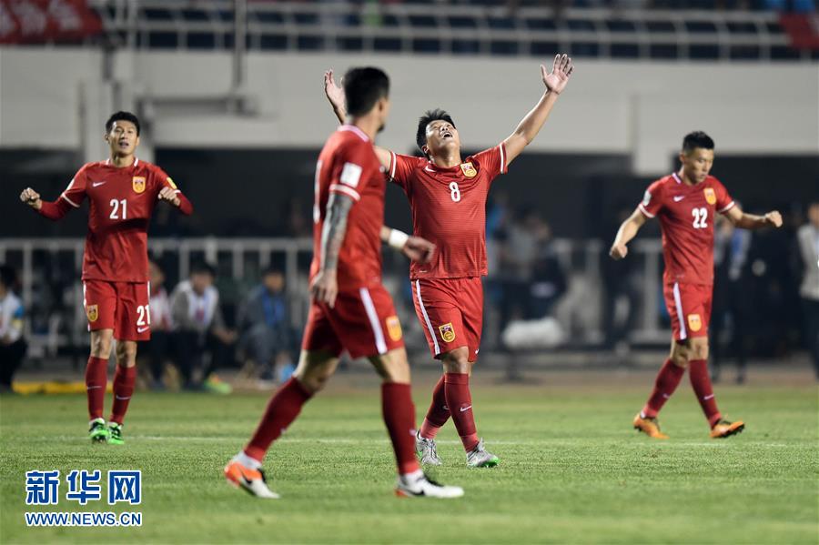 中国对卡塔尔2比0_卡塔尔中国足球_卡塔尔中国人多吗