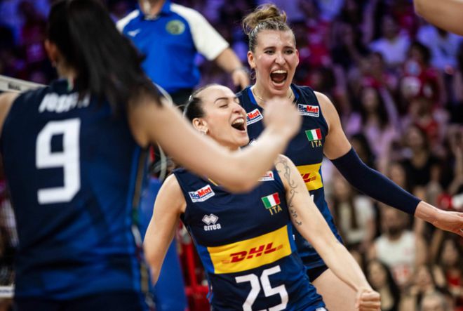 积分榜：意大利逆袭世界第1，日本女排跌第5！中国女排甩开日本队