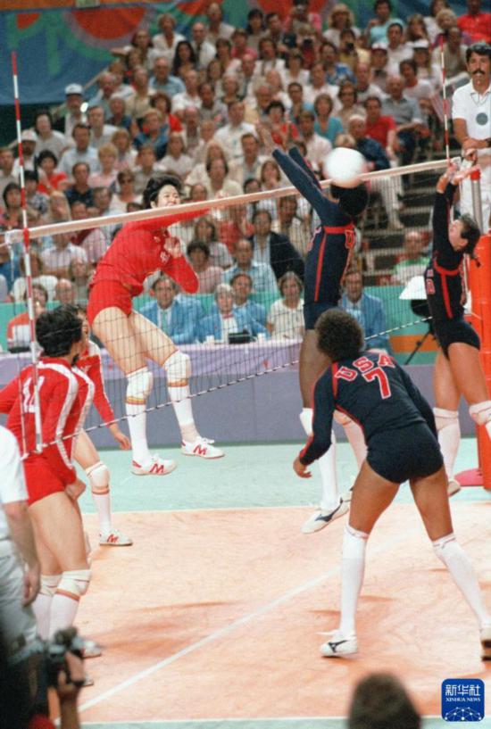 1984年奥运会女排冠军_女排夺冠奥运会_女排夺冠1984